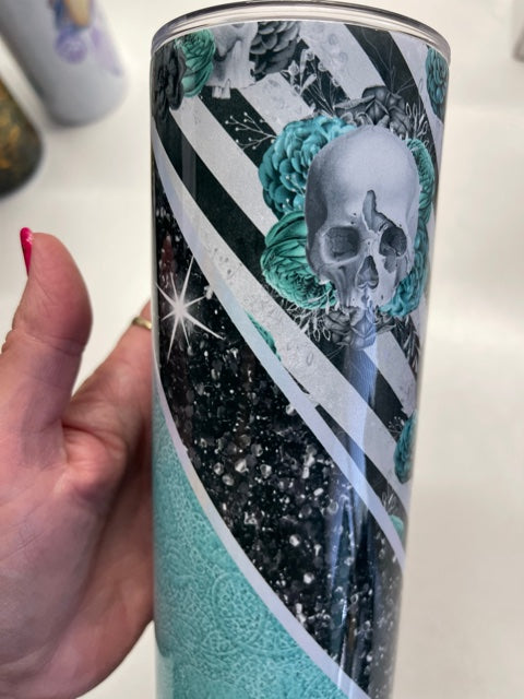 Turquoise skull v pattern glitter like cup